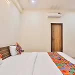 Fabhotel Lucknow Inn