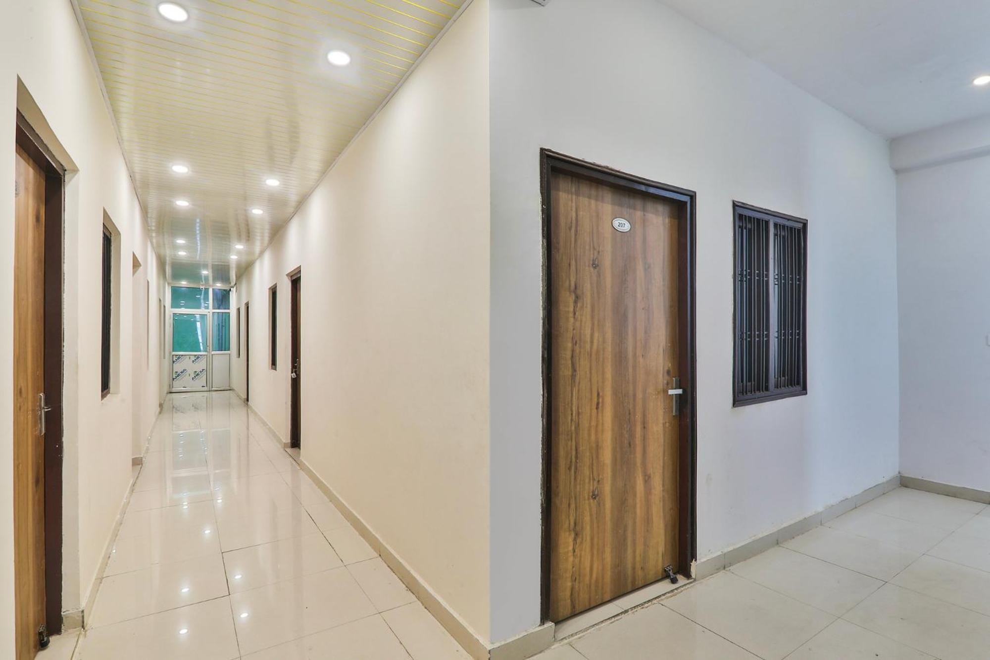 Fabhotel Hotel 3*