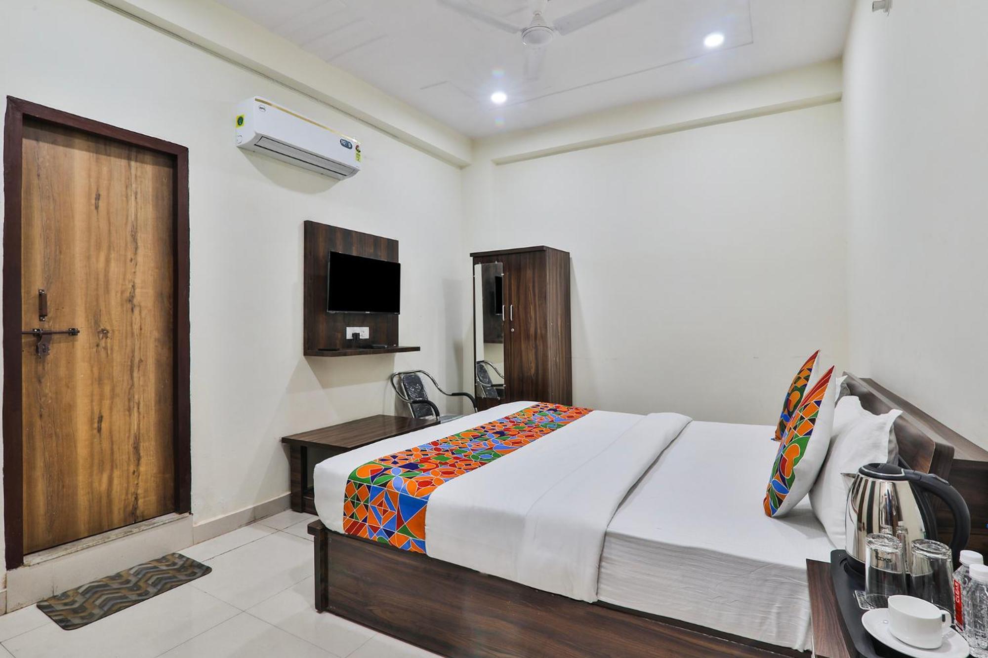 Fabhotel Hotel